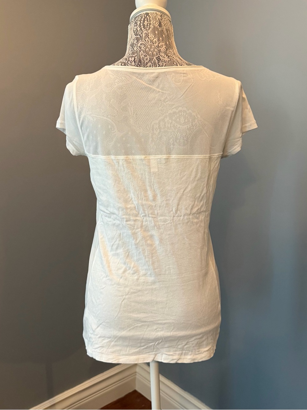 Express Tee - Picture 4 of 8